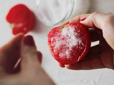 ماسک لایه بردار گوجه فرنگی