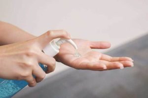 مراقبت از پوست در برابر مواد ضدعفونی کننده کرونا