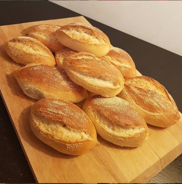 طرز تهیه نان صبحانه ، طرز پخت نان صبحانه ، درست کردن نان صبحانه ، دستور پخت نان صبحانه ، روش پخت نان صبحانه ، نحوه پخت نان صبحانه