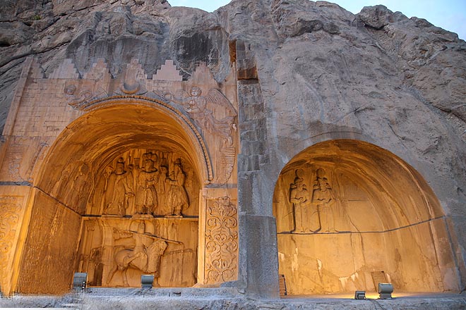 آشنایی با هنر و تمدن ساسانیان ، تاریخ هنر ایران ، تمدن و هنر ساسانیان ، هنر دوره ساسانیان ، هنر در دوره ساسانیان ، فرهنگ و هنر ساسانیان ، سیر هنر در ایران
