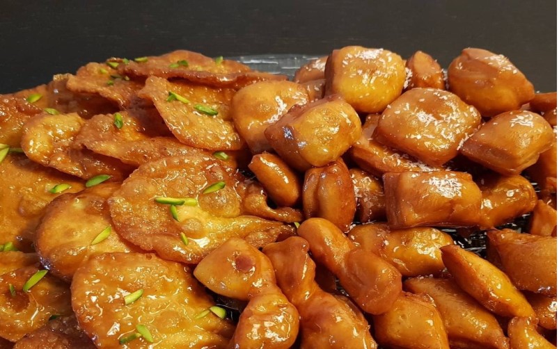 طرز تهیه شیرینی گوشفیل ٬ طرز پخت شیرینی گوشفیل ٬ مواد لازم برای تهیه گوشفیل ٬ درست کردن گوشفیل ٬ ایران دخت ٬ 