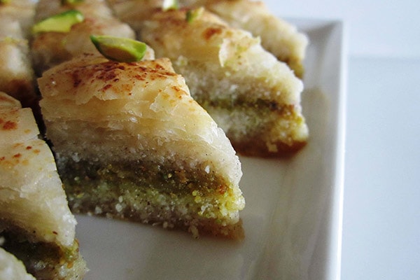 طرز تهیه باقلوا قزوینی ، موادلازم برای باقلوا قزوینی ٬ طرز درست کردن باقلوا قزوینی ٬ طرز پخت باقلوا قزوینی ٬ درست کردن باقلوا قزوینی طرز تهیه باقلوا قزوینی ، موادلازم برای باقلوا قزوینی ٬ طرز درست کردن باقلوا قزوینی ٬ طرز پخت باقلوا قزوینی ٬ درست کردن باقلوا قزوینی